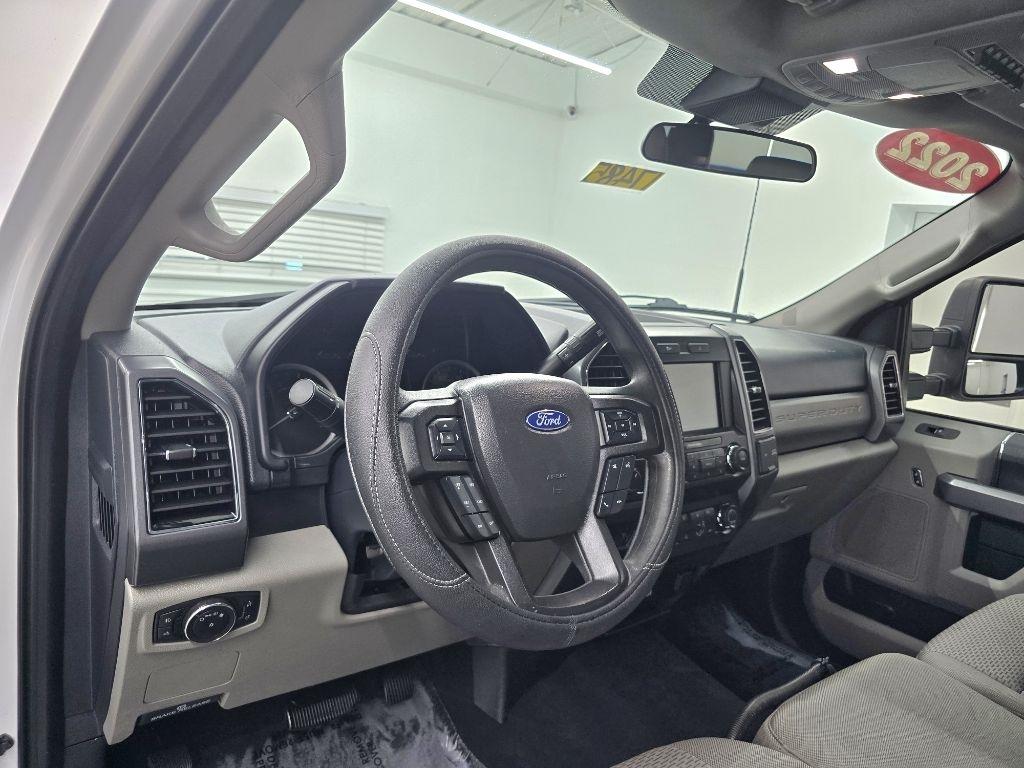 Ford F-250 SD XL Crew Cab 4WD 2022