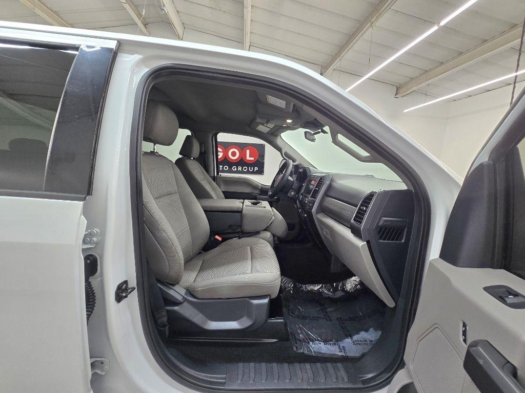 Ford F-250 SD XL Crew Cab 4WD 2022