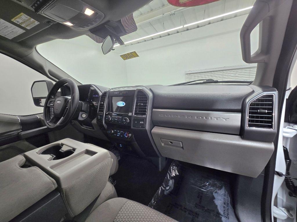 Ford F-250 SD XL Crew Cab 4WD 2022