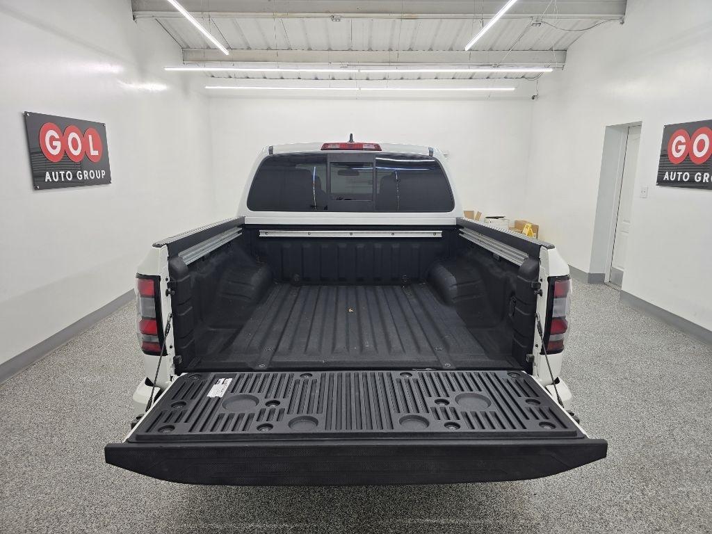 Nissan Frontier SV Crew Cab 2WD 2022