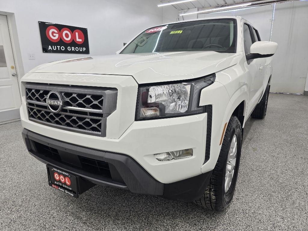 Nissan Frontier SV Crew Cab 2WD 2022