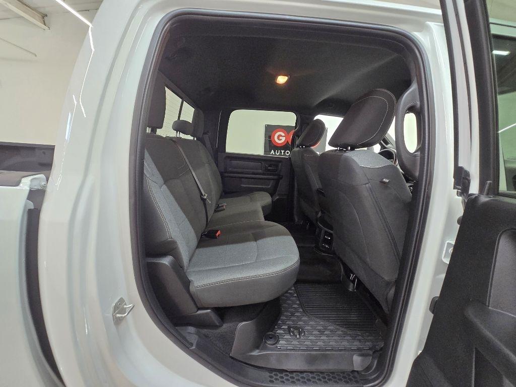 RAM 2500 Tradesman Crew Cab LWB 4WD 2023