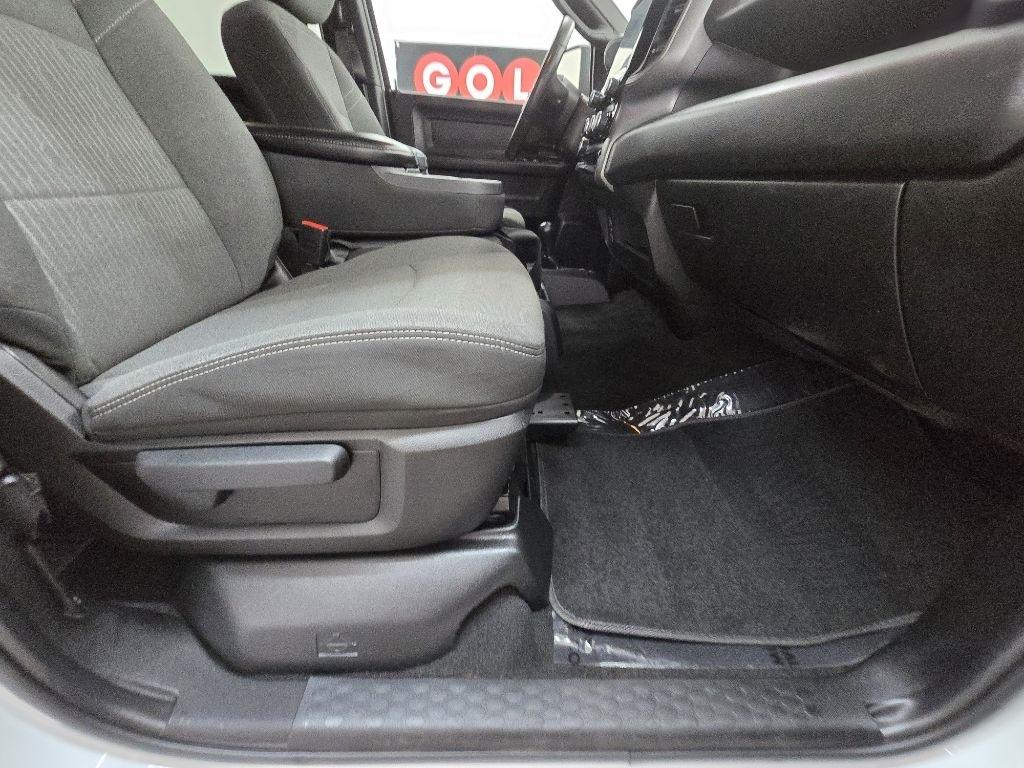 RAM 2500 Tradesman Crew Cab LWB 4WD 2023