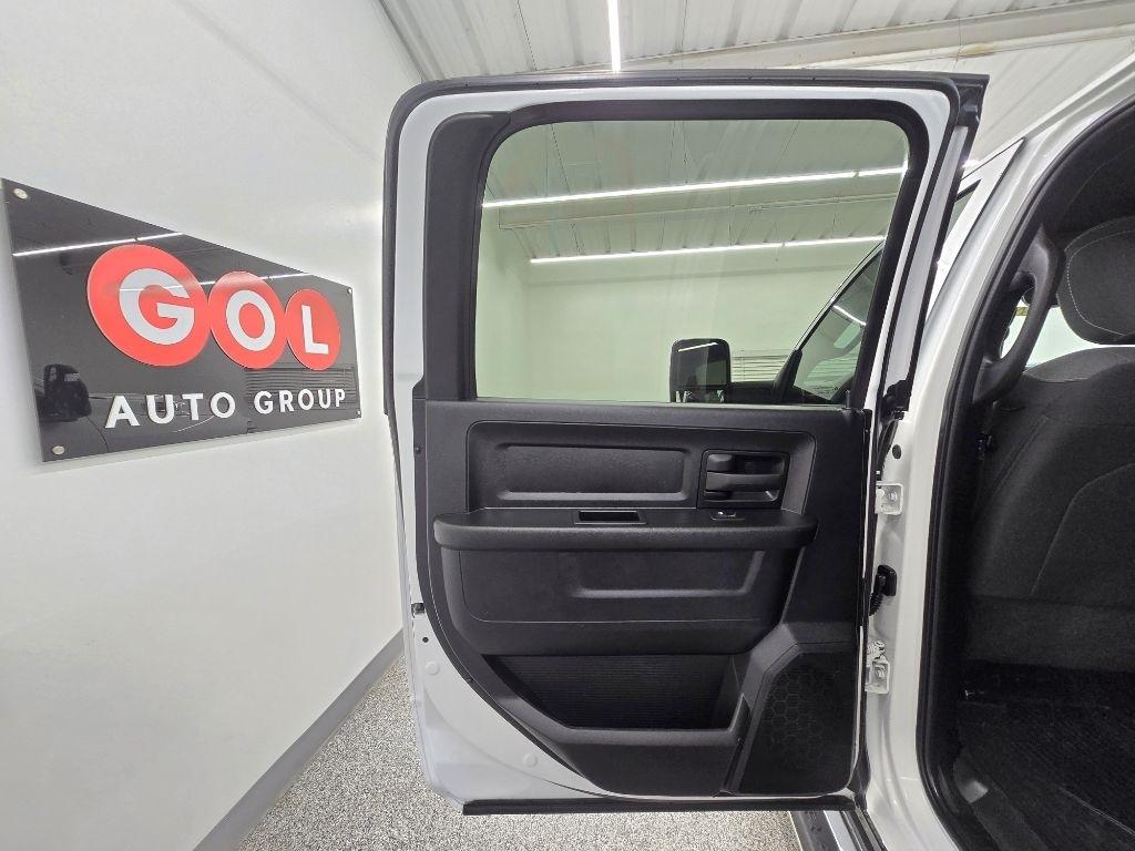 RAM 2500 Tradesman Crew Cab LWB 4WD 2023