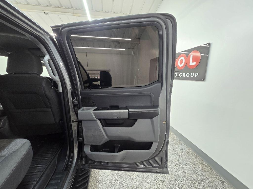 Ford F-150 Lariat SuperCrew 5.5-ft. Bed 4WD 2023