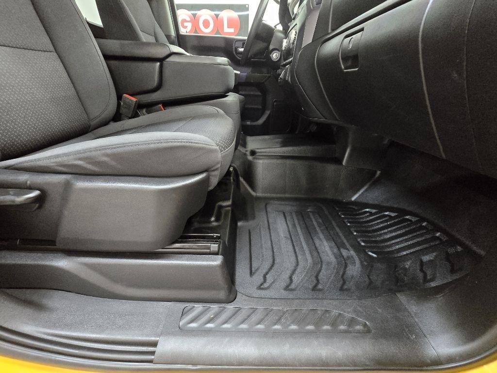 GMC Sierra 1500 Base Double Cab 2WD 2021