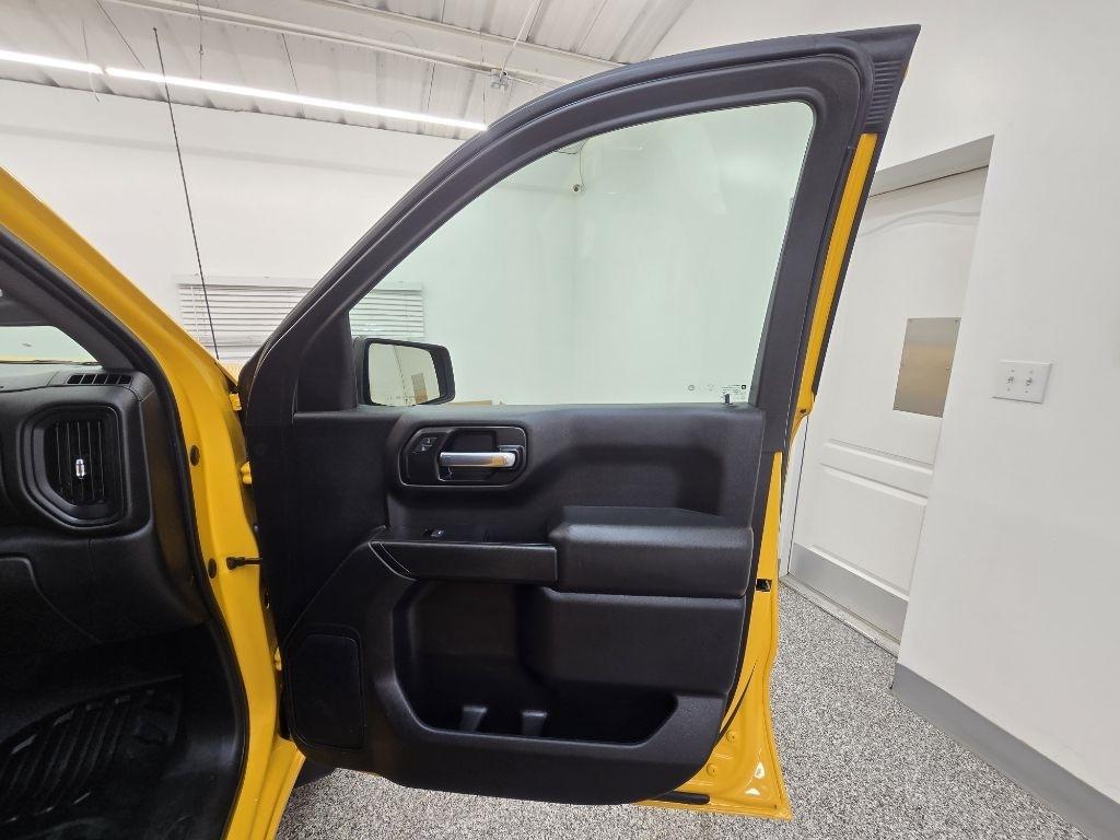 GMC Sierra 1500 Base Double Cab 2WD 2021