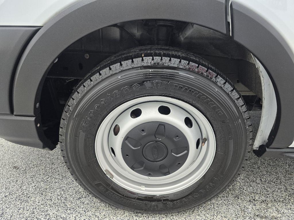 Ford Transit 150 Van Low Roof w/Sliding Pass. 130-in. WB 2022
