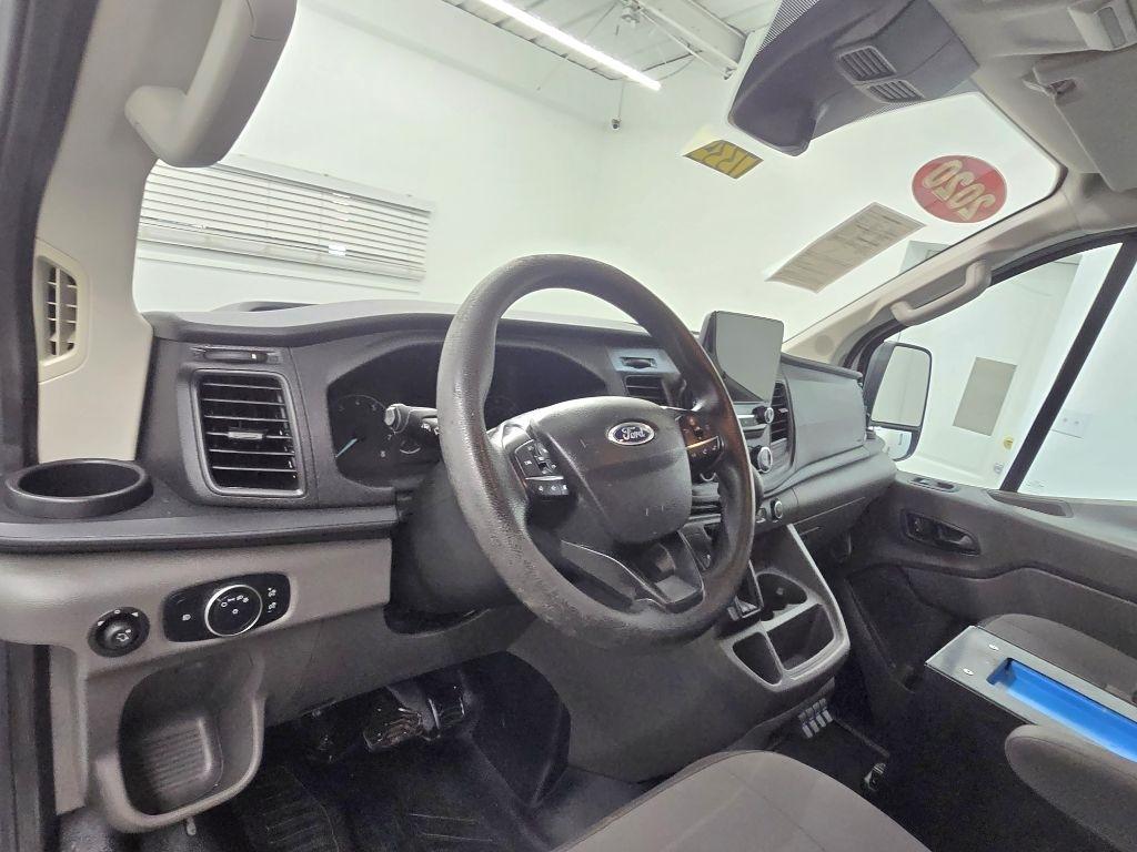 Ford Transit 250 Van Low Roof w/Sliding Pass. 130-in. WB 2020