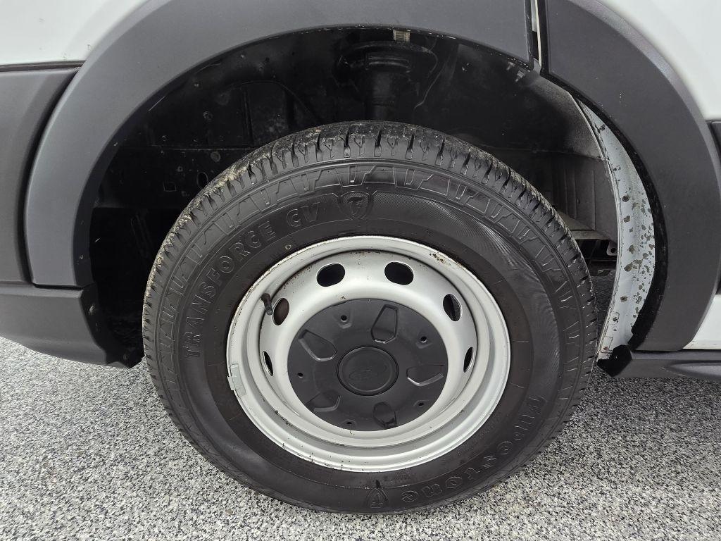 Ford Transit 250 Van Low Roof w/Sliding Pass. 130-in. WB 2020