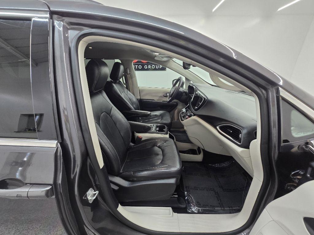 Chrysler Pacifica Touring-L 2022
