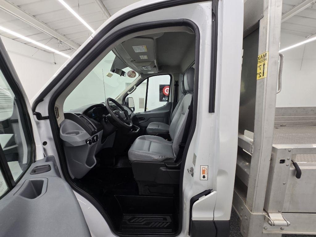 Ford Transit T-250 2017