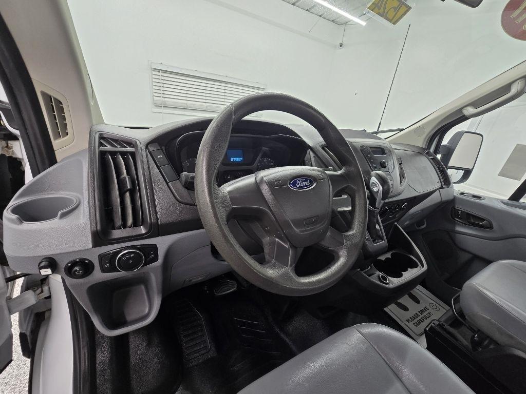 Ford Transit T-250 2017