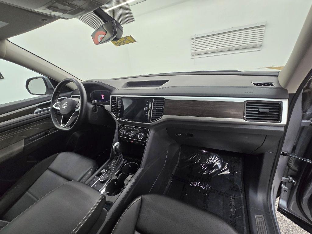 Volkswagen Atlas V6 SE w/Technology 4MOTION 2023