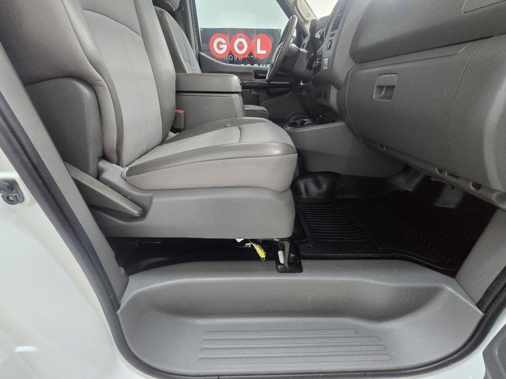 Nissan NV Cargo 2500 HD SV V6 2019