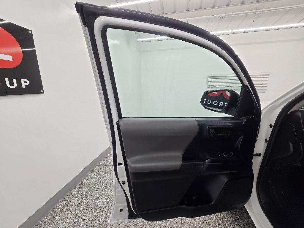Toyota Tacoma SR Access Cab 2020
