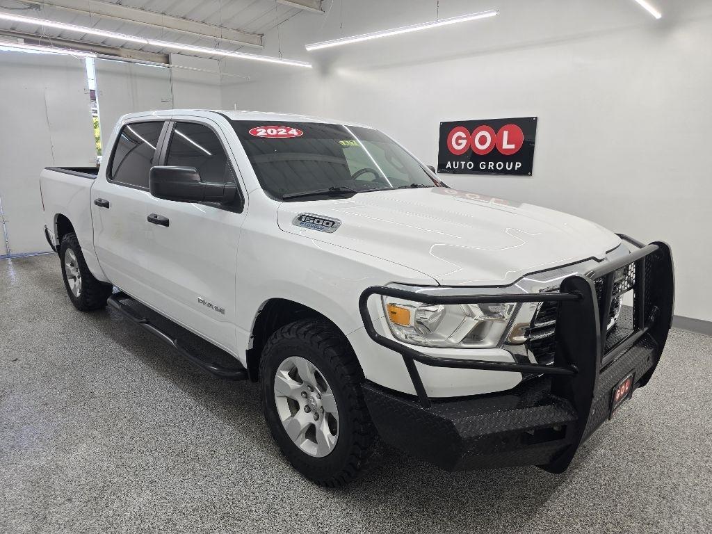 2024 RAM 1500 Lone Star 4x4 Crew Cab 5'7" Box