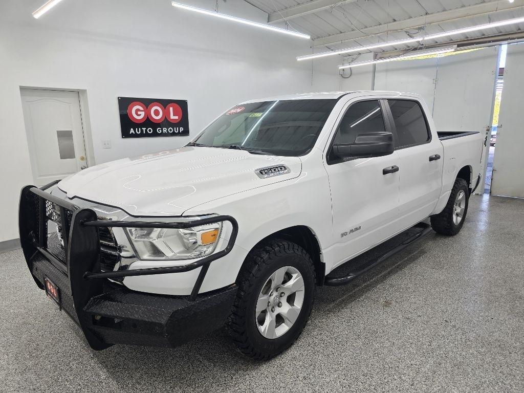 RAM 1500 Lone Star 4x4 Crew Cab 5'7" Box 2024