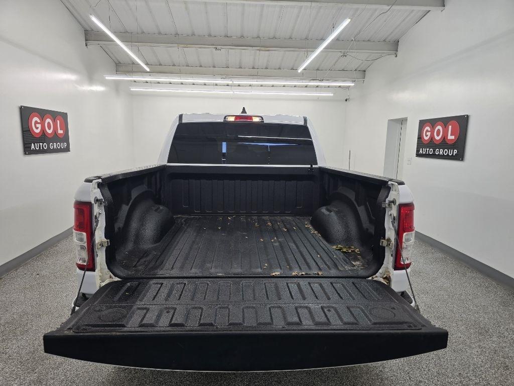 RAM 1500 Lone Star 4x4 Crew Cab 5'7" Box 2024