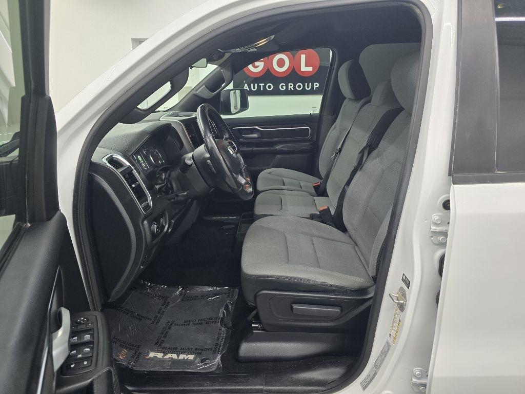 RAM 1500 Lone Star 4x4 Crew Cab 5'7" Box 2024