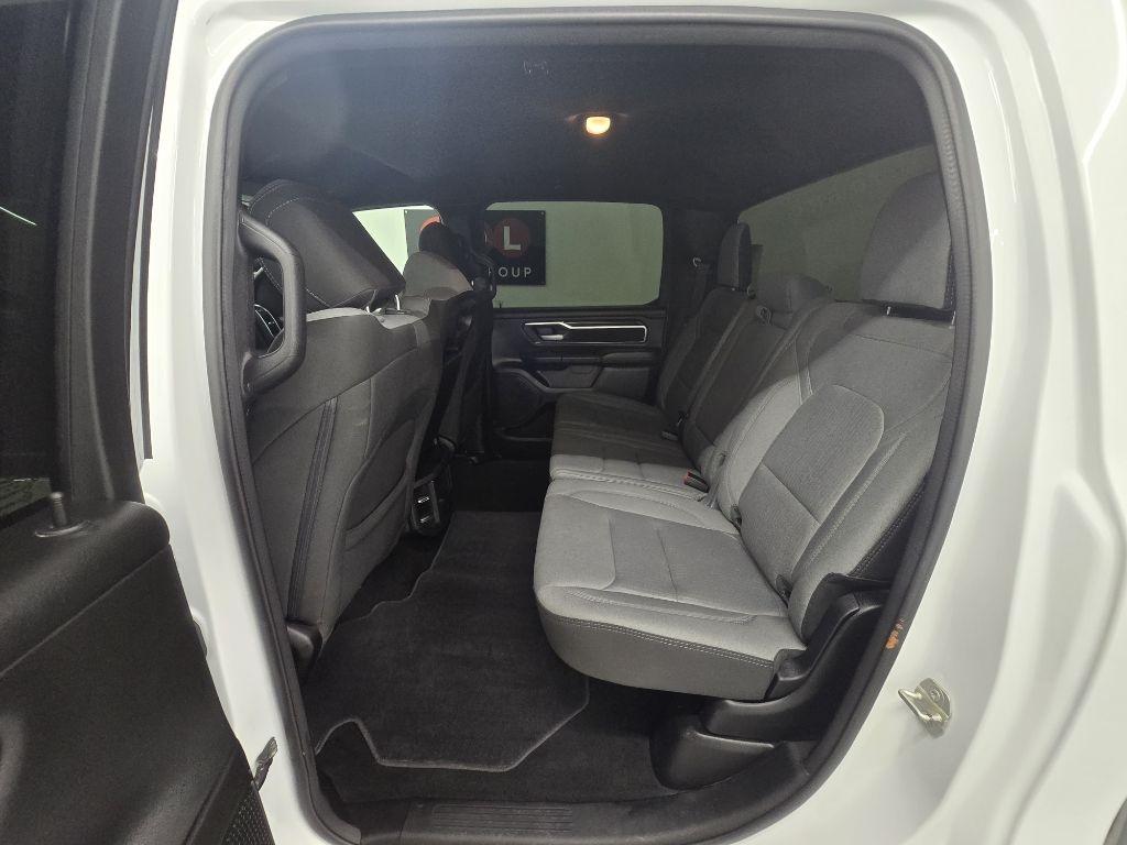 RAM 1500 Lone Star 4x4 Crew Cab 5'7" Box 2024