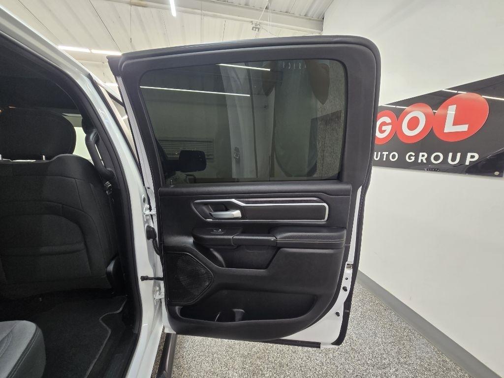 RAM 1500 Lone Star 4x4 Crew Cab 5'7" Box 2024