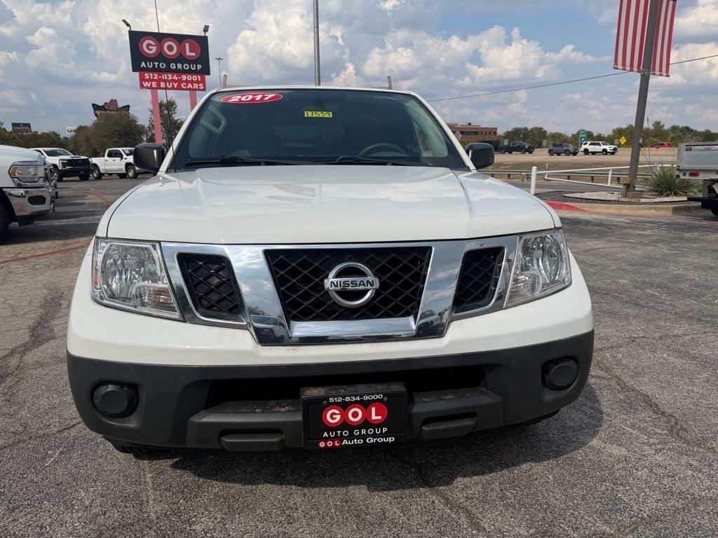 Nissan Frontier SV King Cab I4 5MT 2WD 2017