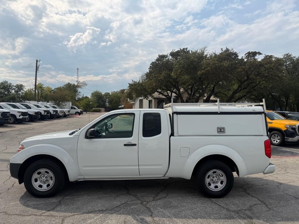 Nissan Frontier SV King Cab I4 5MT 2WD 2017