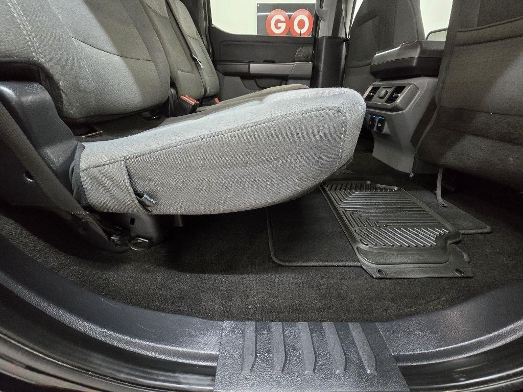 Ford F-150 2WD SuperCrew 145" XLT 2021