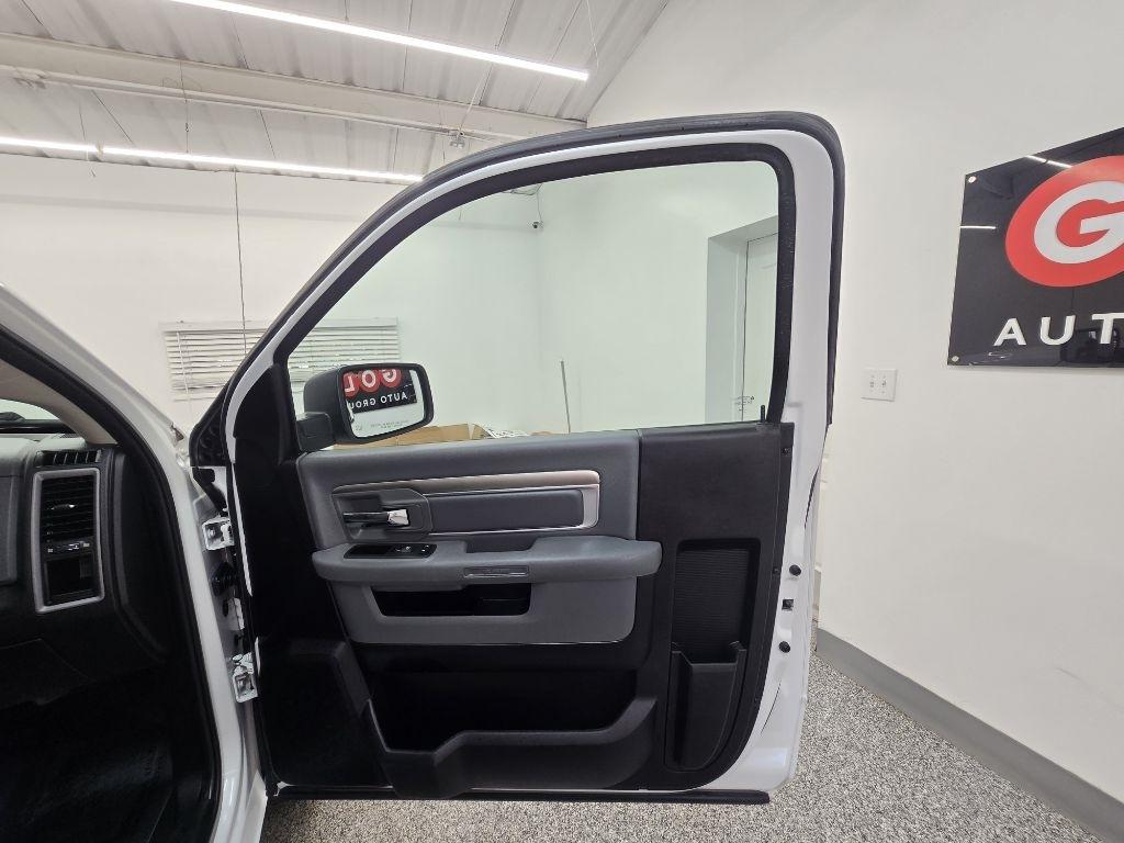 RAM 1500 Classic Tradesman Regular Cab LWB 2WD 2019