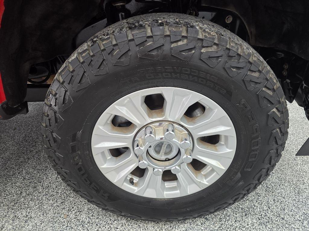 Ford F-250 SD XLT SuperCab Long Bed 4WD 2022
