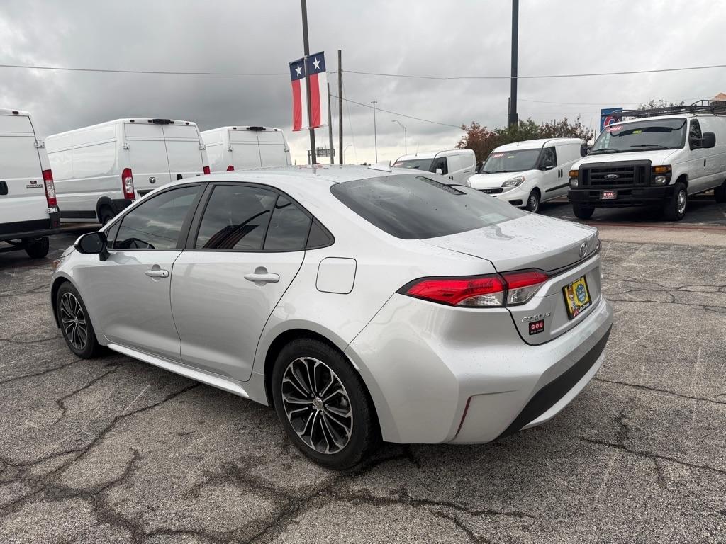 Toyota Corolla LE 2022