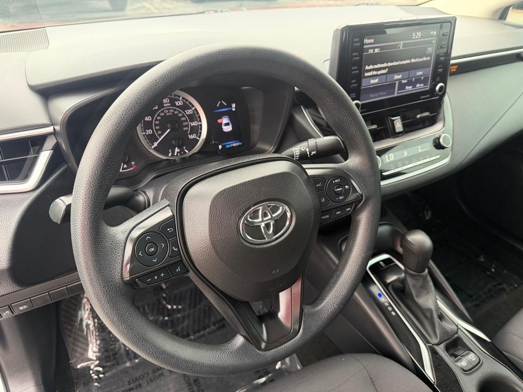 Toyota Corolla LE 2022