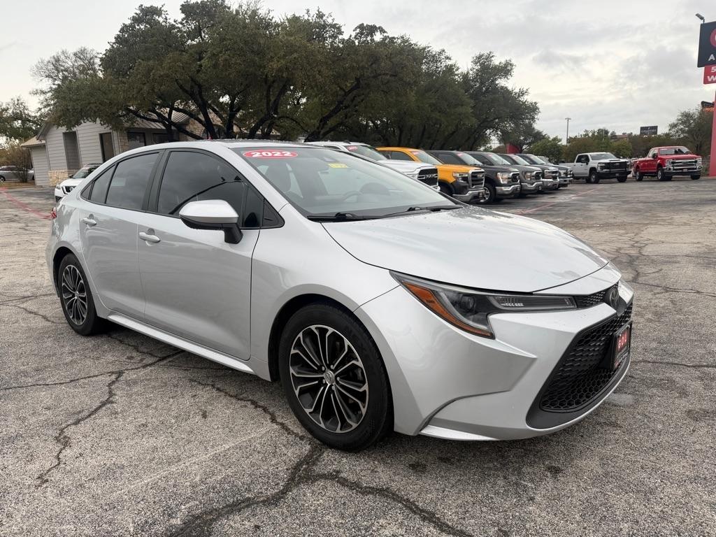 Toyota Corolla LE 2022