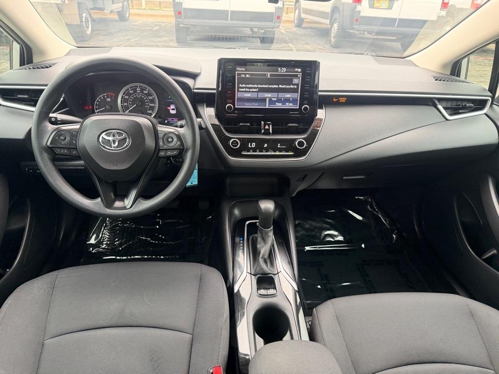 Toyota Corolla LE 2022