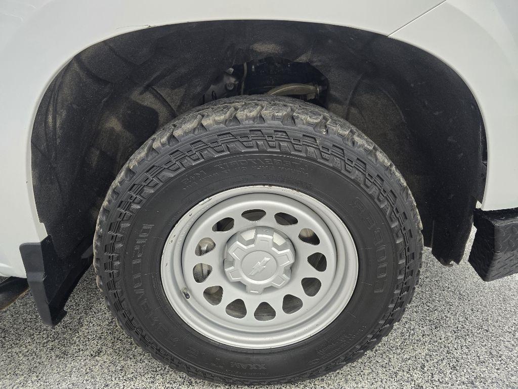 Chevrolet Silverado 1500 Work Truck Crew Cab 4WD 2023
