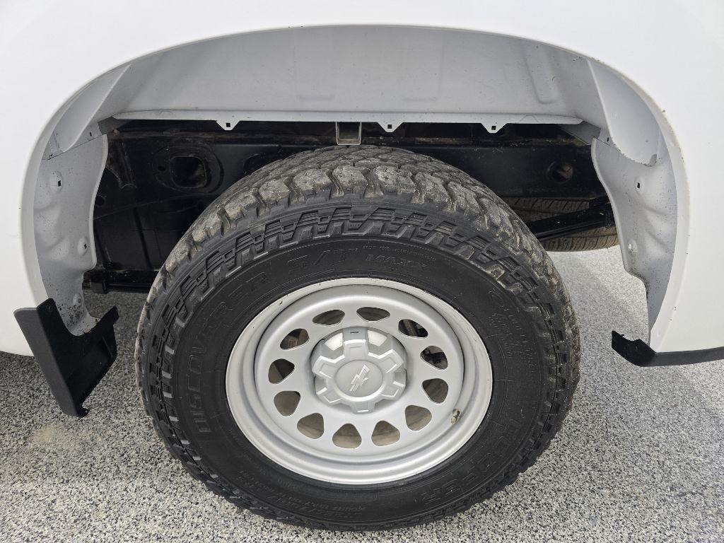Chevrolet Silverado 1500 Work Truck Crew Cab 4WD 2023