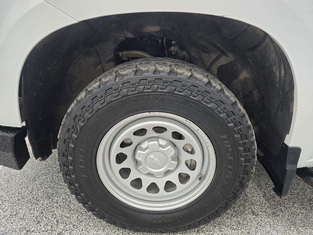 Chevrolet Silverado 1500 Work Truck Crew Cab 4WD 2023