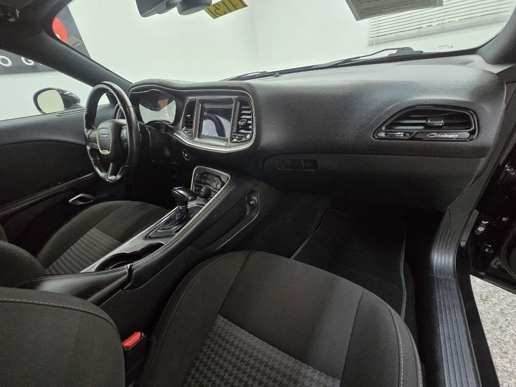 Dodge Challenger GT AWD 2022