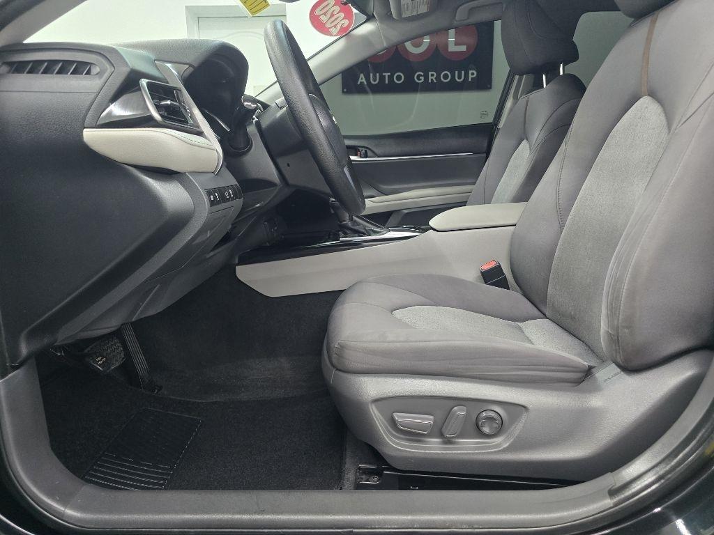 Toyota Camry LE 2020