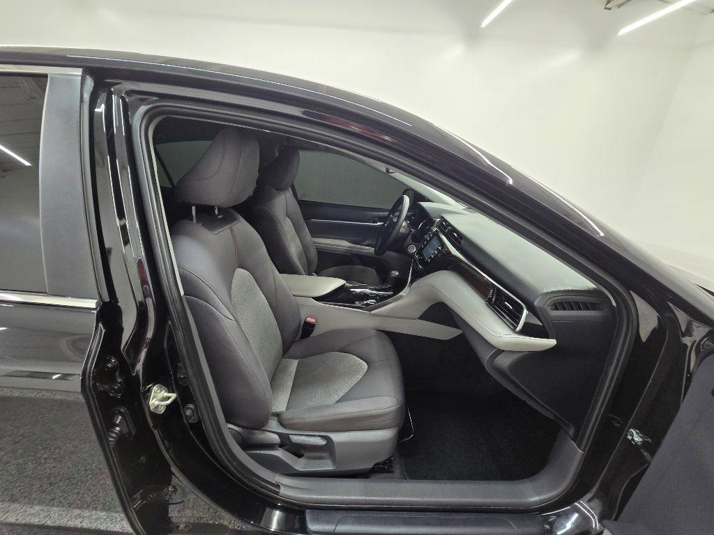 Toyota Camry LE 2020