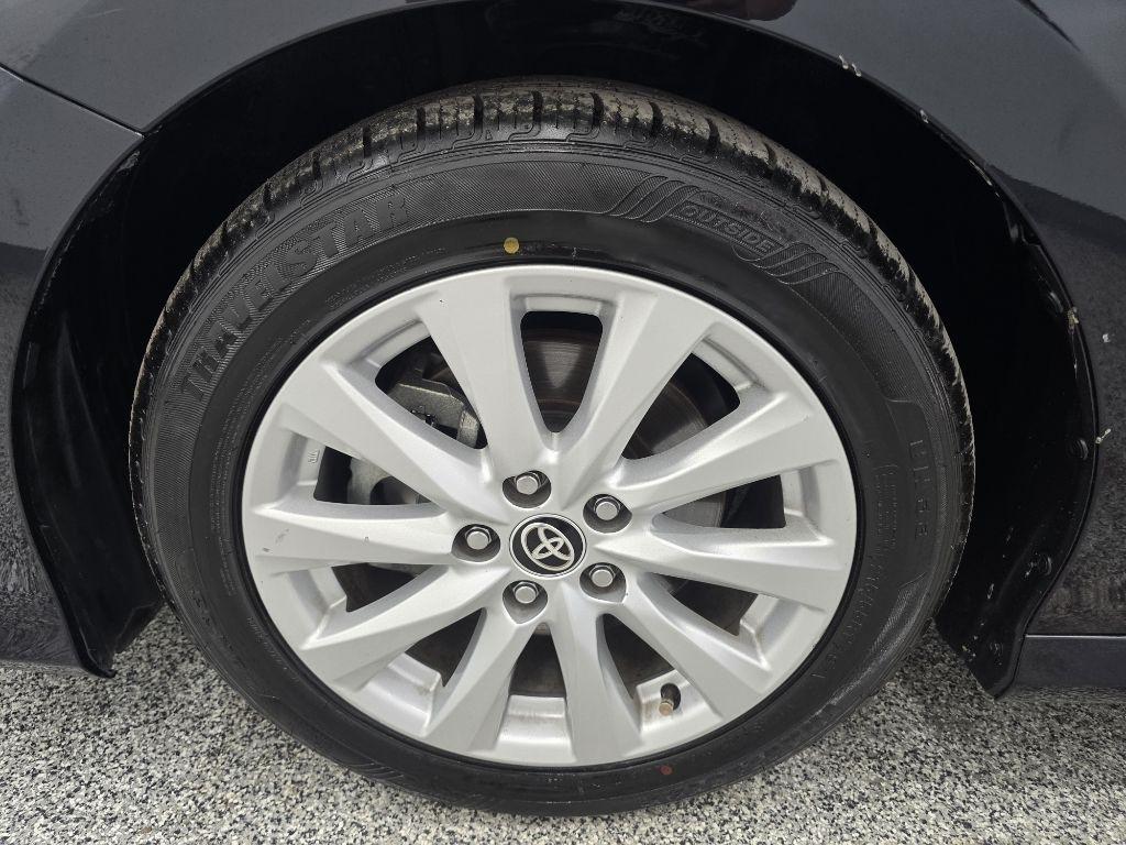 Toyota Camry LE 2020
