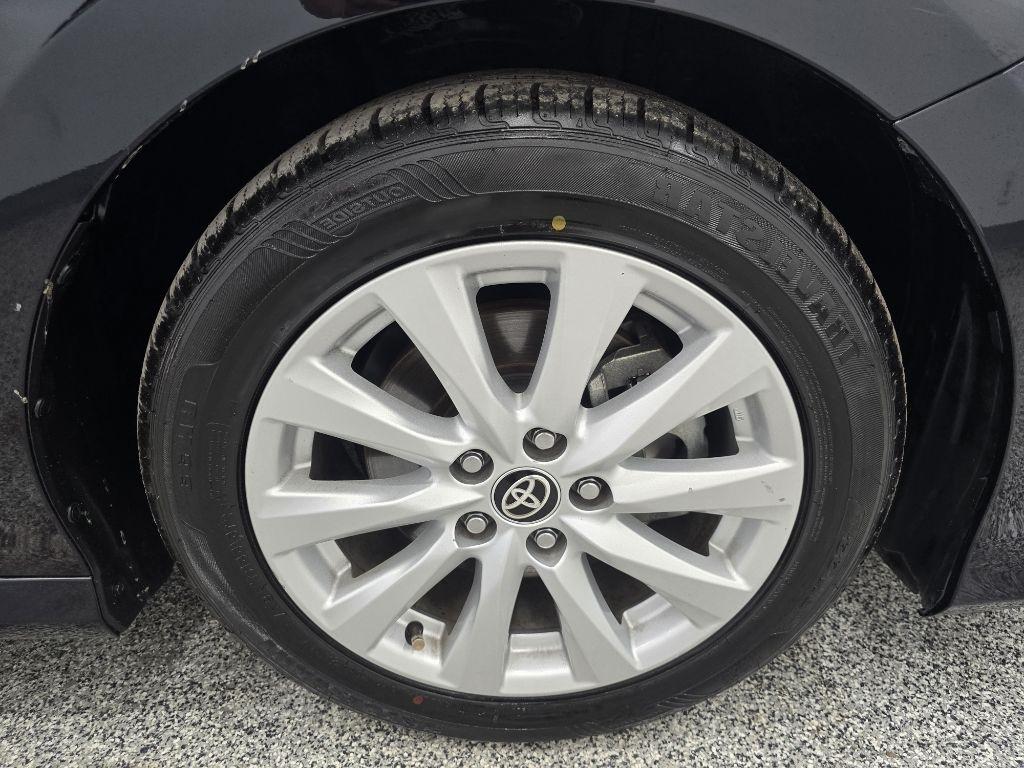 Toyota Camry LE 2020