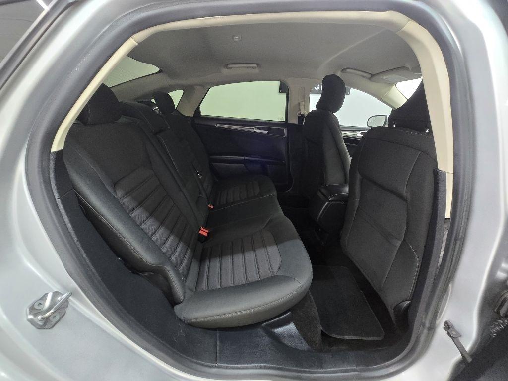 Ford Fusion SE 2018