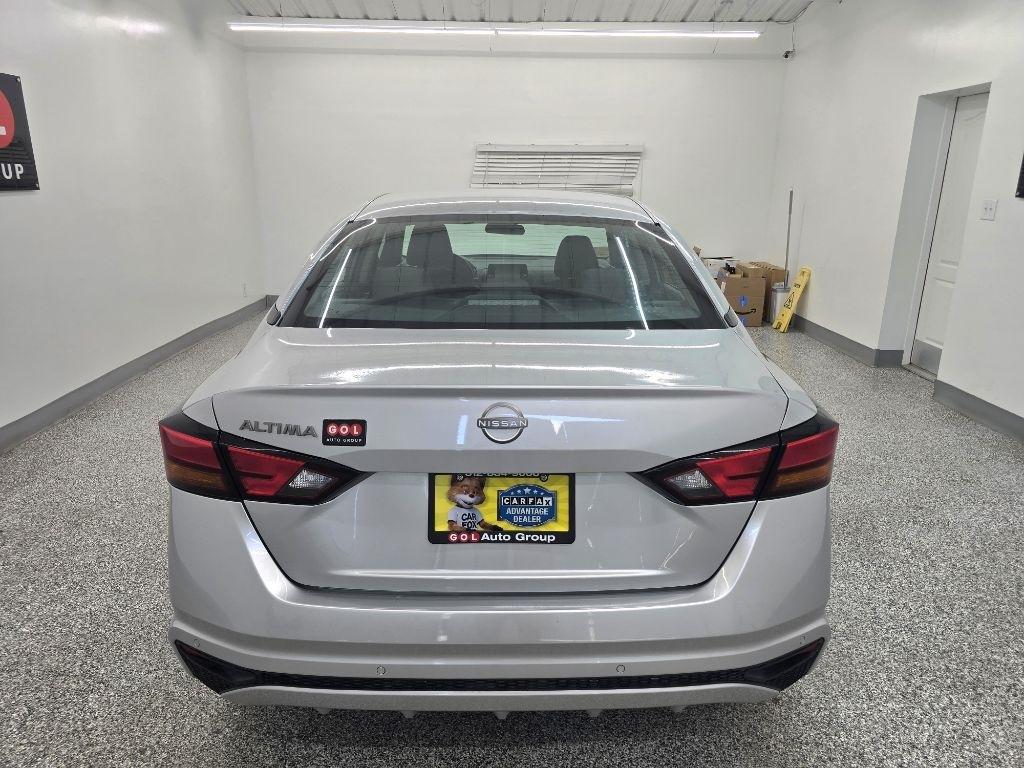 Nissan Altima 2.5 S 2024