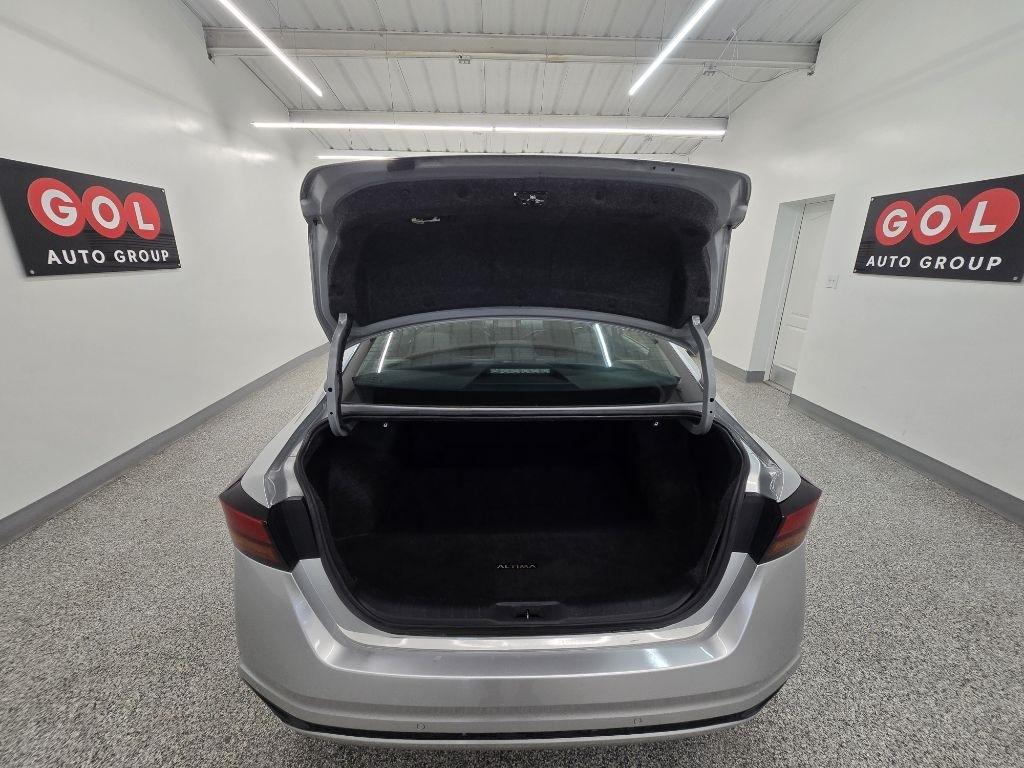 Nissan Altima 2.5 S 2024