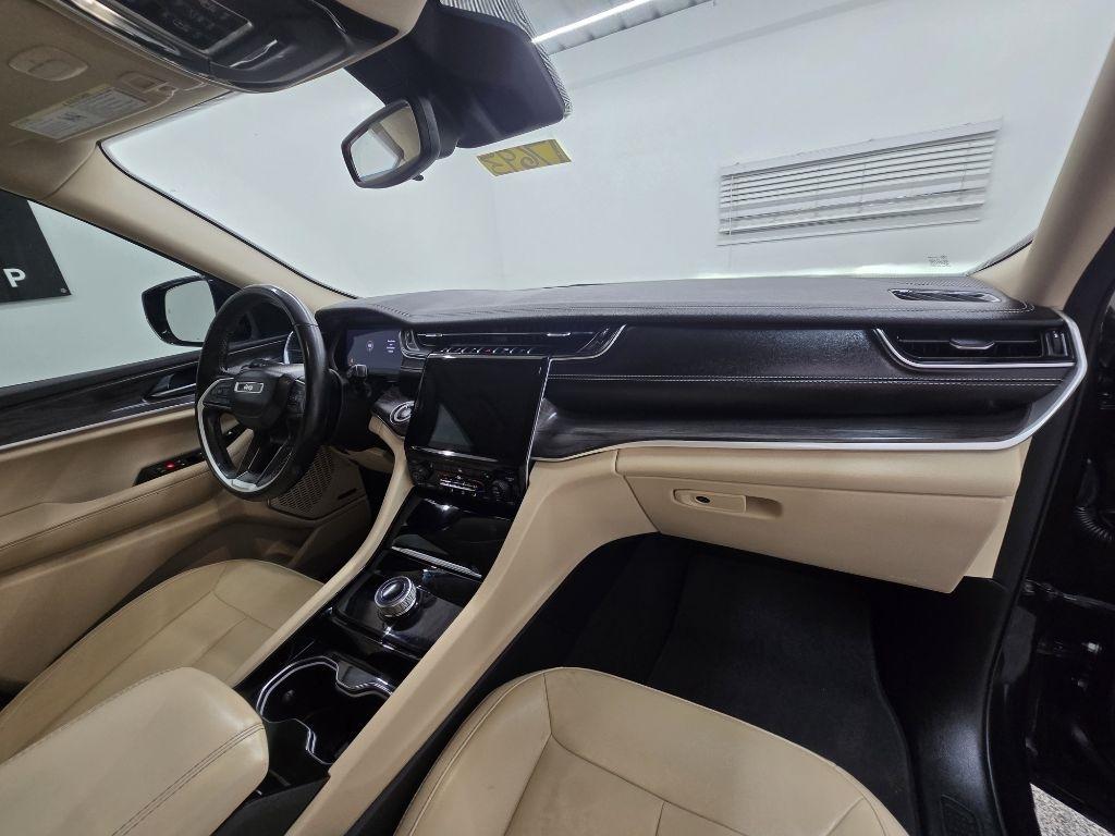 Jeep Grand Cherokee L Limited 2WD 2022