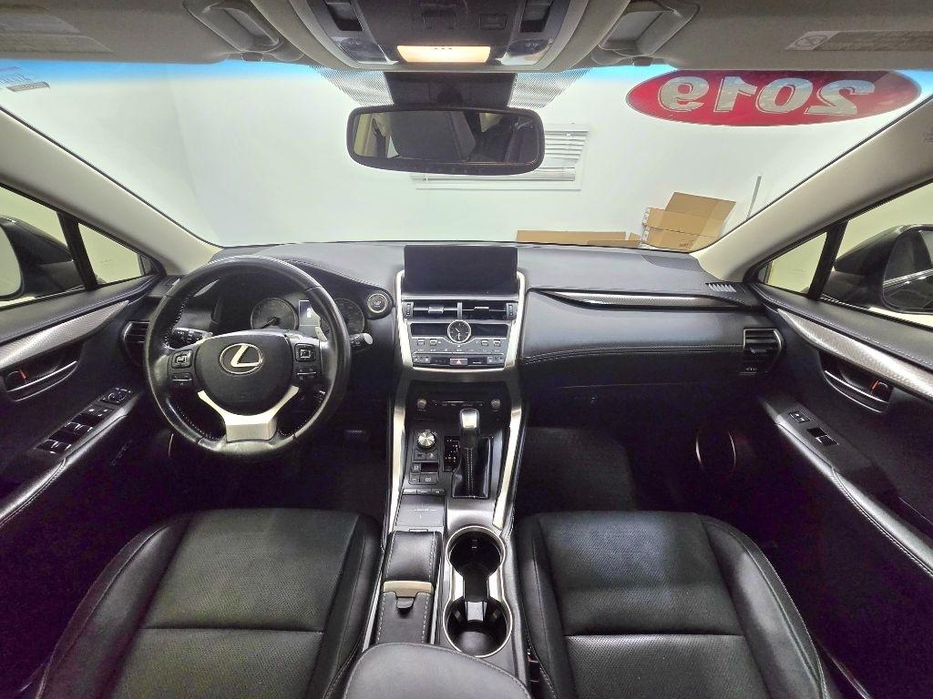 Lexus NX 200t AWD 2019