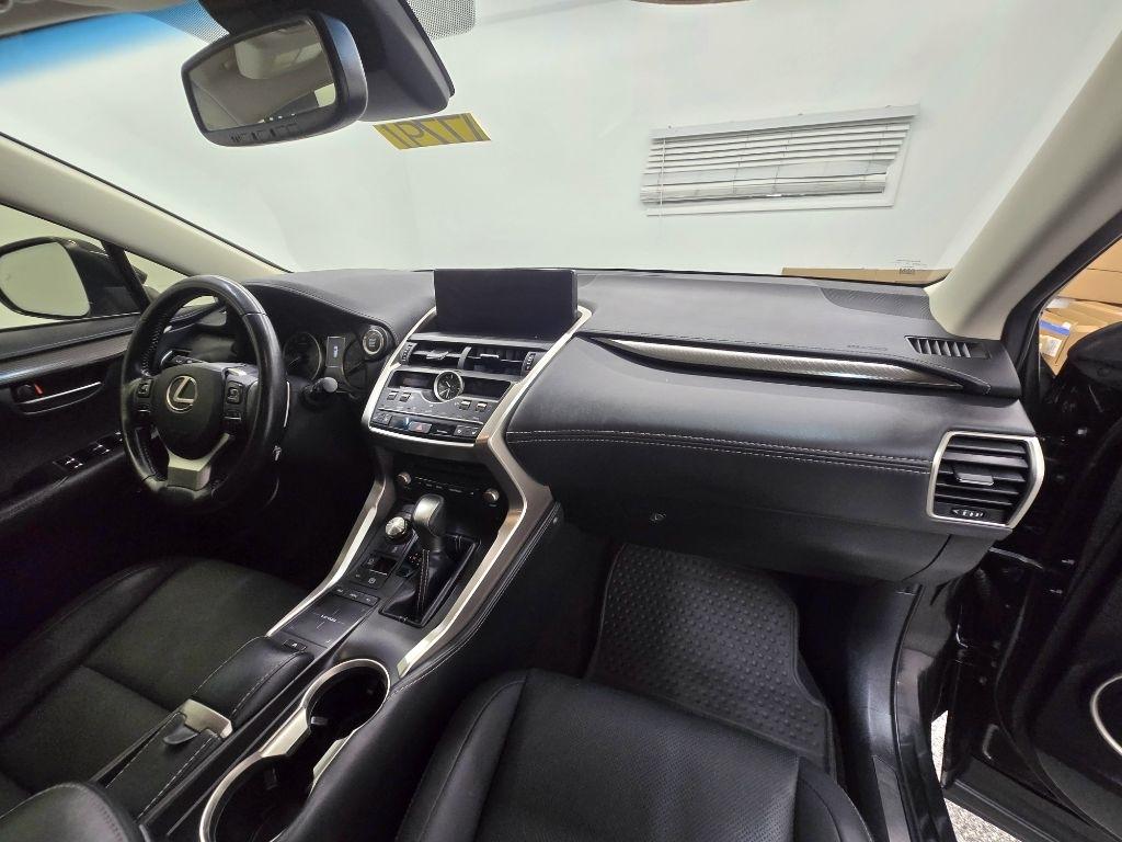 Lexus NX 200t AWD 2019