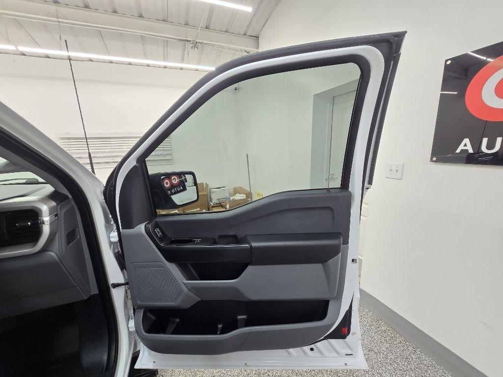 Ford F-150 XL SuperCab 6.5-ft. Bed 4WD 2023